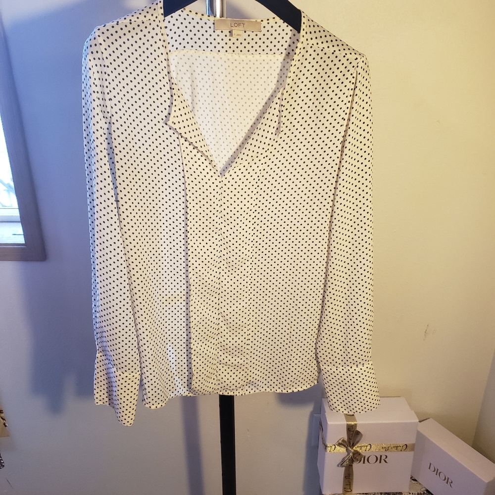 NWOT LOFT white with black polka dot blouse small